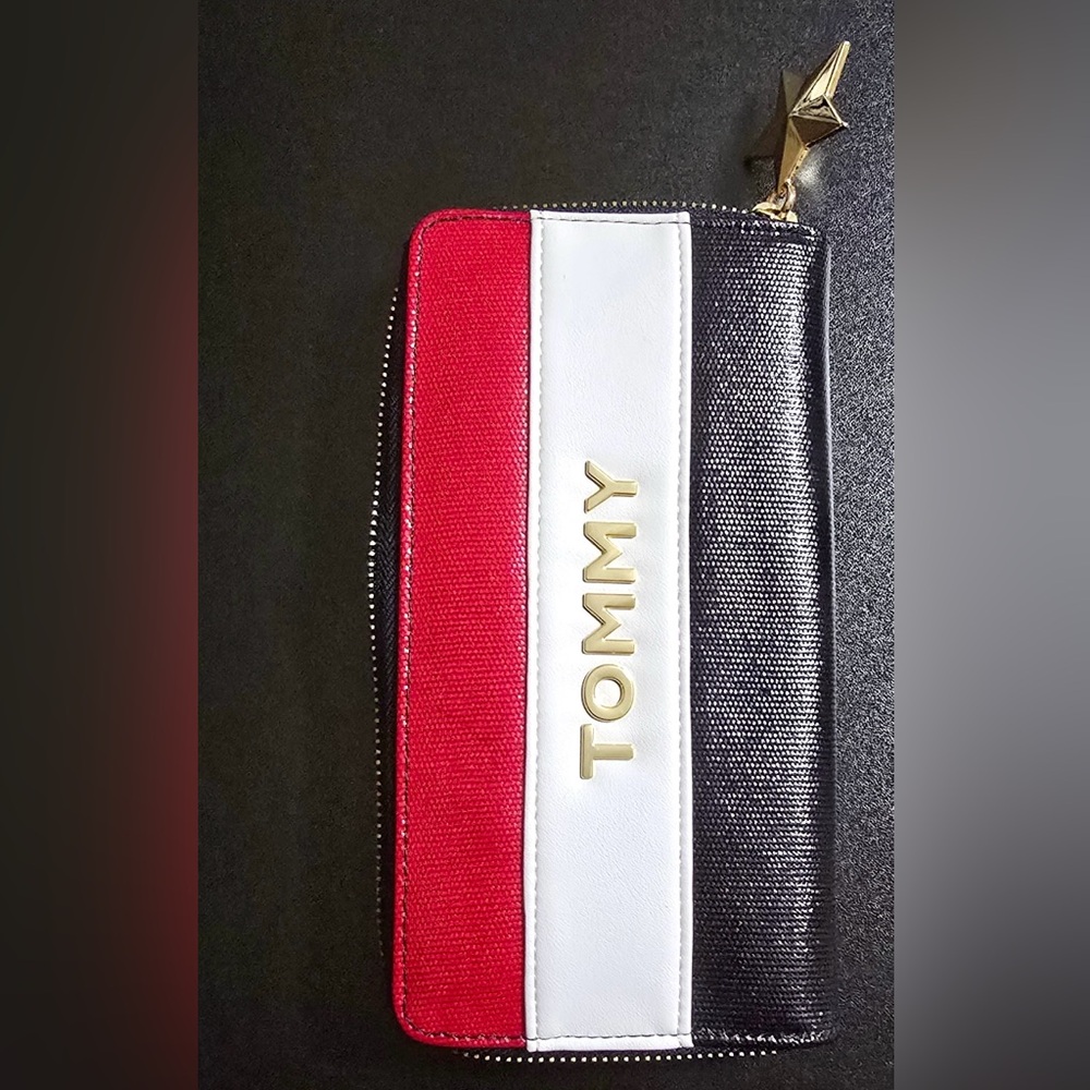 Tommy Hilfiger Waller used only ones